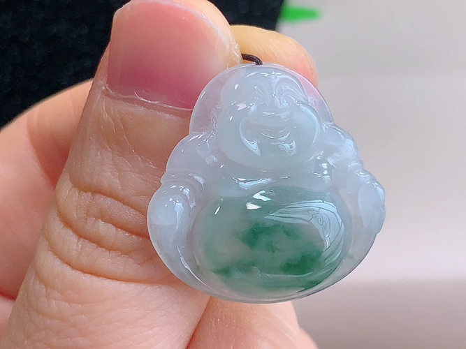 笑佛，无裂，尺寸24.5-23.9-5.2mm，包A附证书