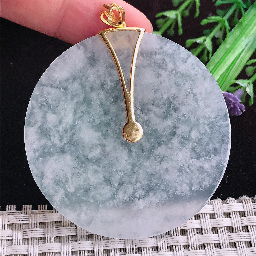 实拍A货翡翠54.5/3老坑18k金镶嵌雪花棉白冰平安扣吊坠翡翠玉坠圆牌