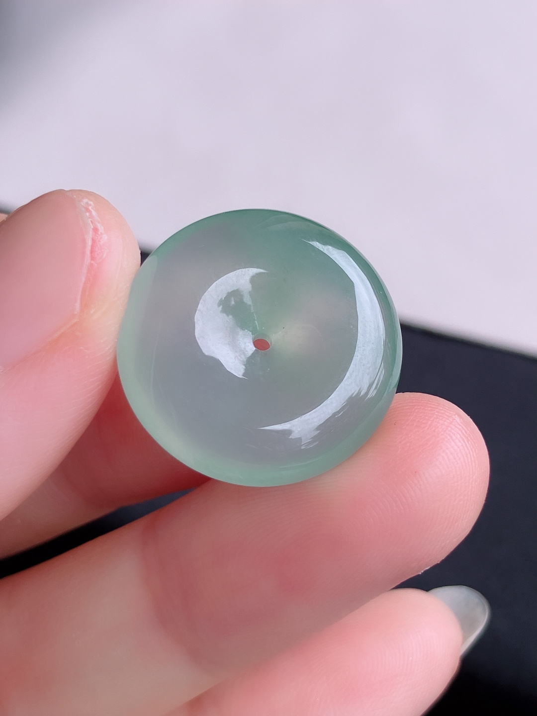 底色平安扣，晶莹剔透，尺寸21.6/6/自然光实拍