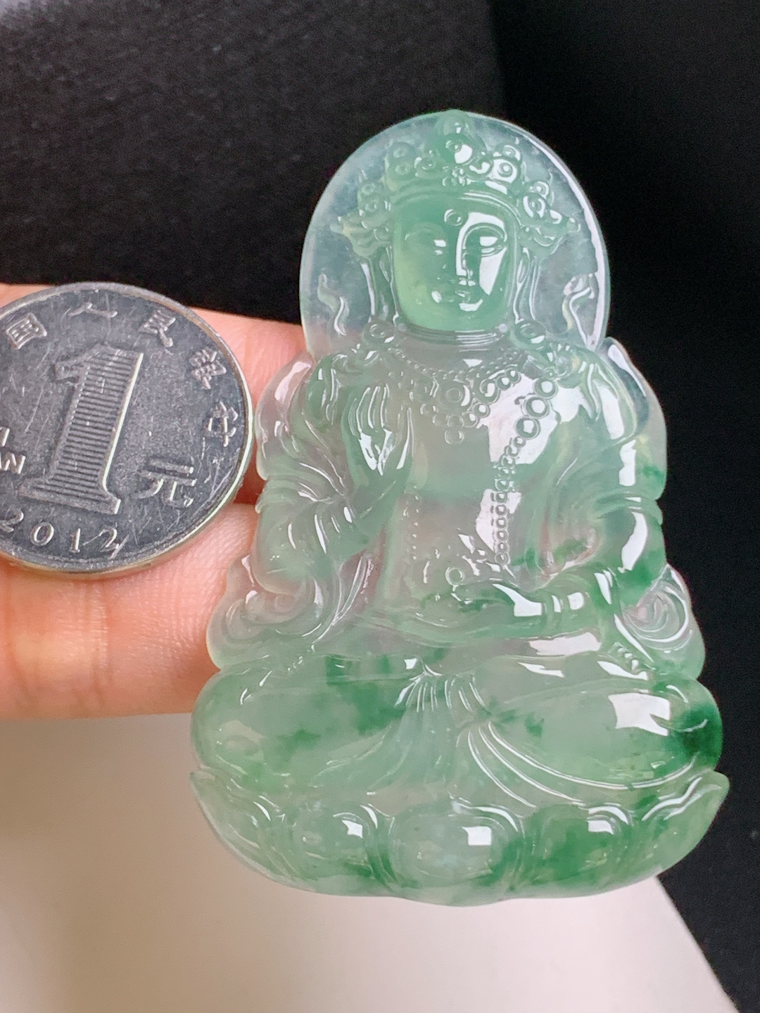 冰飘花度母观音，飘花灵动，开脸端庄，福慧双增，裸石63.8-38.7-5.9