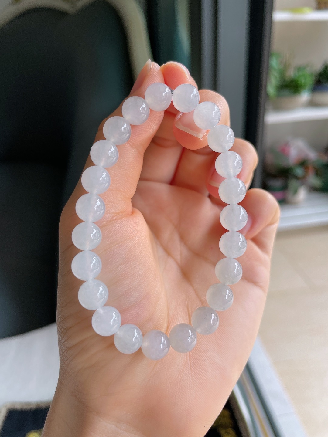 ️，缅甸天然翡翠A货，白冰手串，尺寸：8mm。【编4611】
