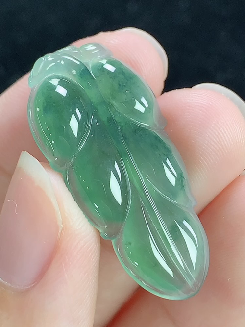 冰飘花树叶，无裂，尺寸32-16-4.2mm，j05apt