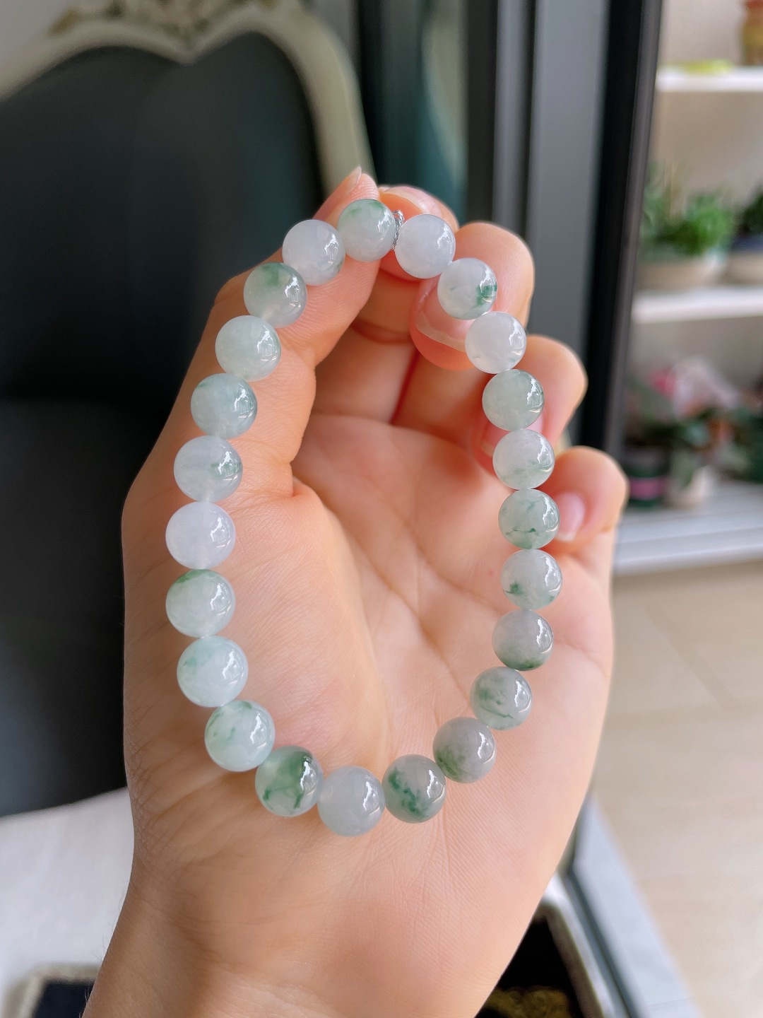 ️，缅甸天然翡翠A货，冰飘花手串，尺寸：8mm。【编4615】