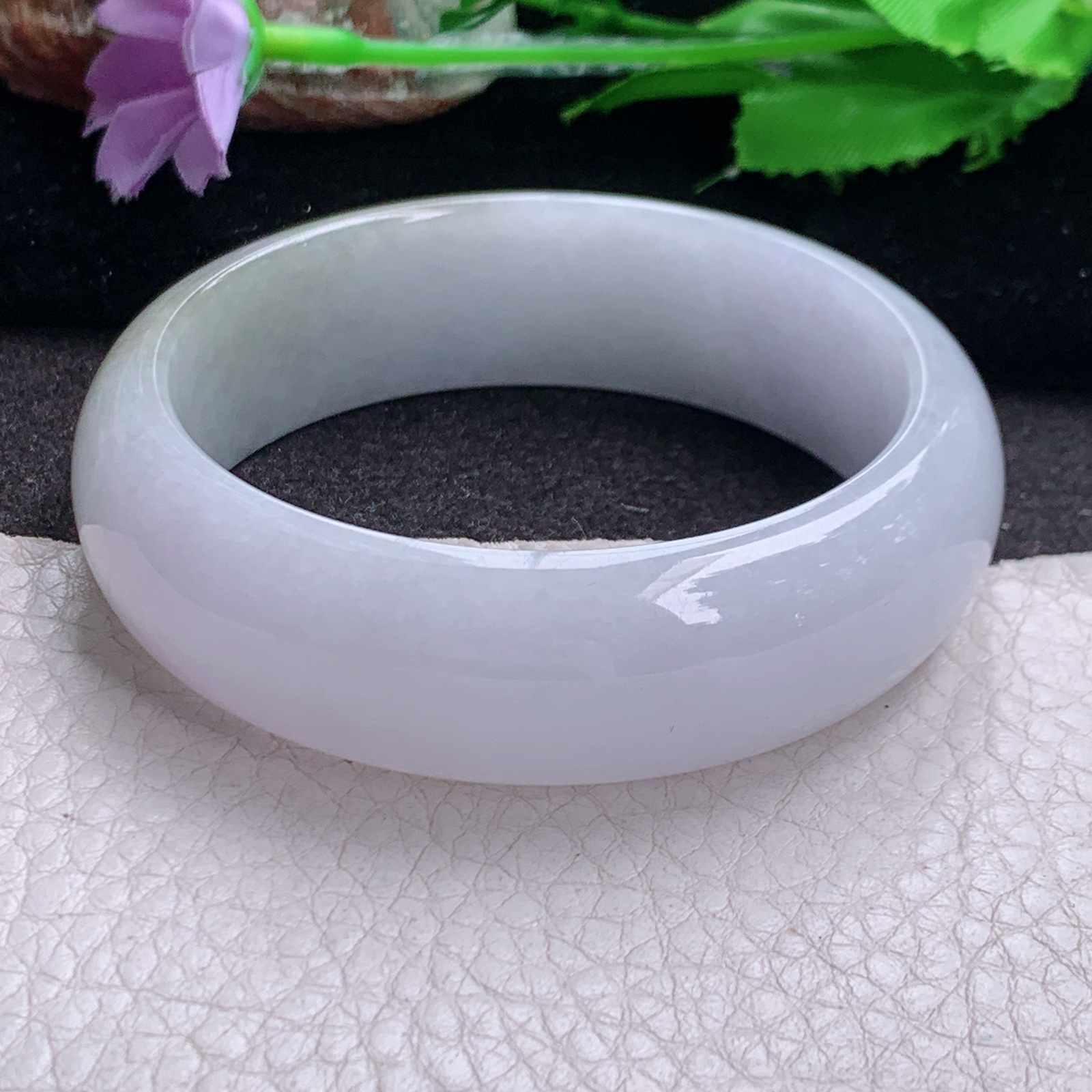 ss自然光56*18*7.8轮胎镯 缅甸翡翠a货高品质双彩宽边玉手镯