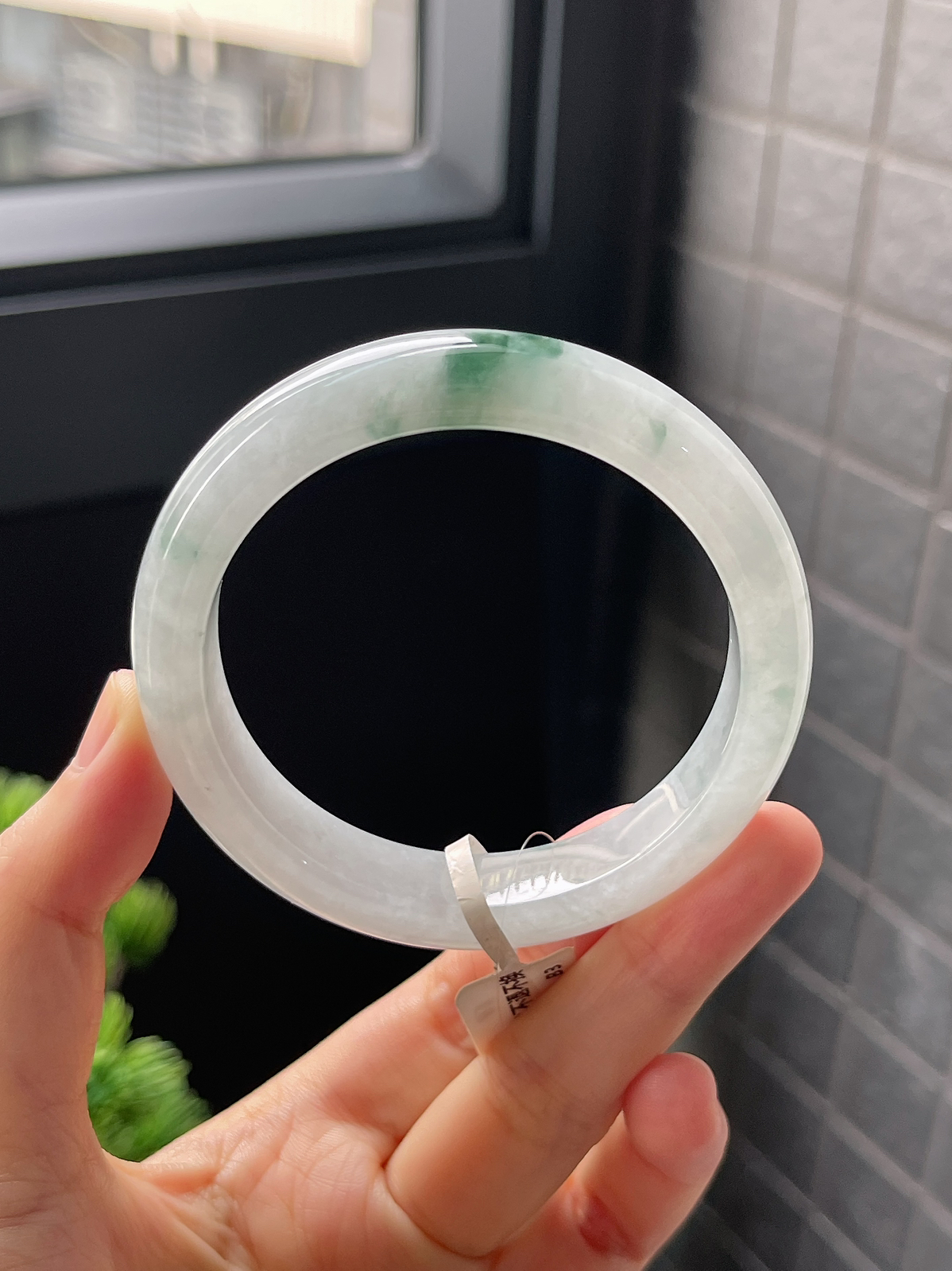 正圈55.8圈口，翡翠冰糯种飘花手镯