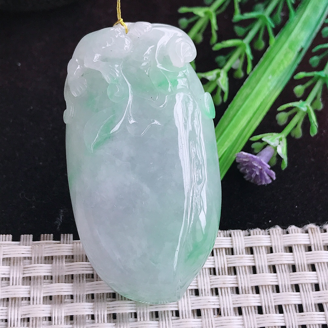 实拍A货翡翠54.6/29.5/13.5老坑温润飘绿饱满福瓜吊坠翡翠玉坠挂件
