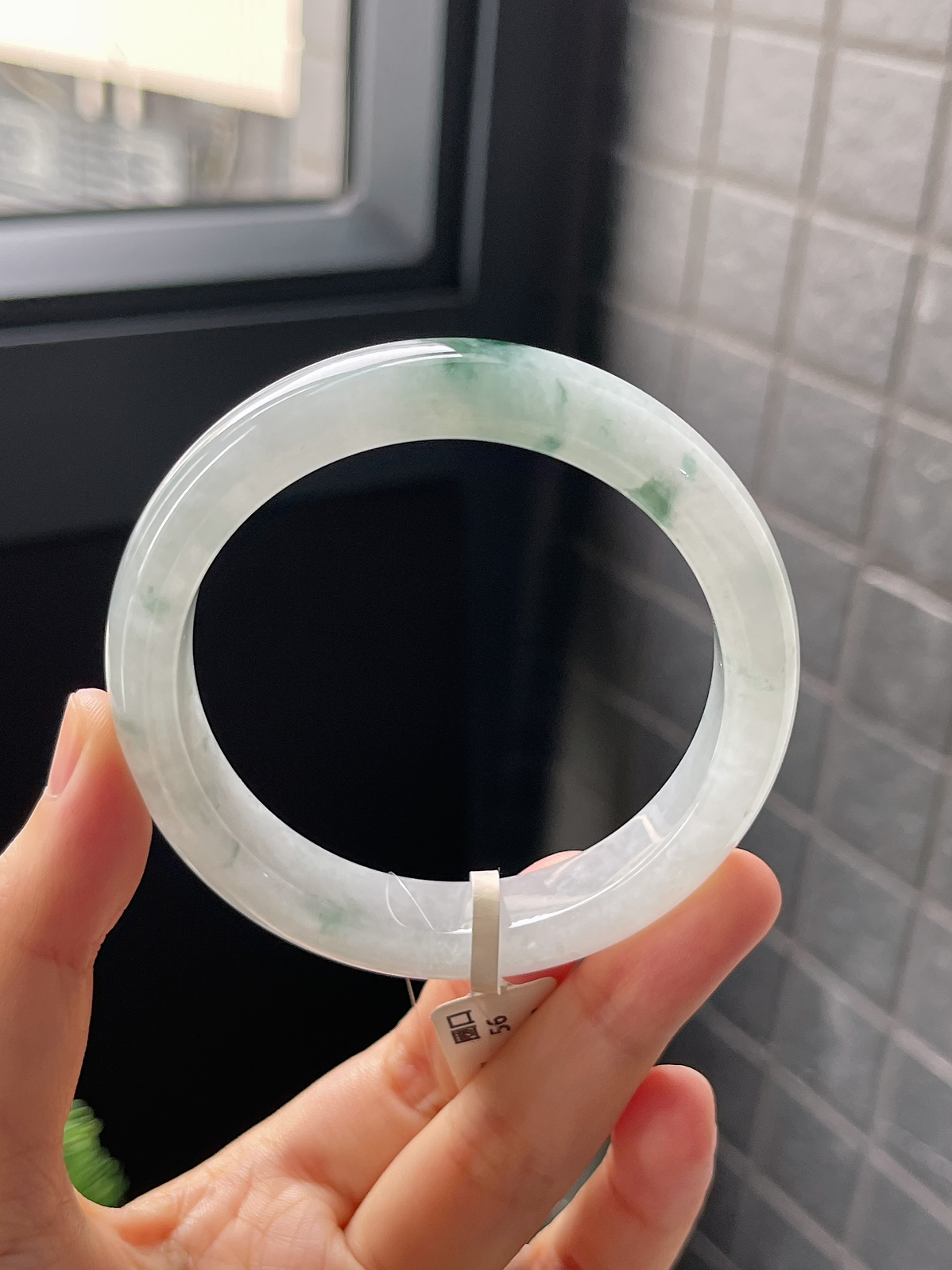 正圈55.8圈口，翡翠冰糯种飘花手镯