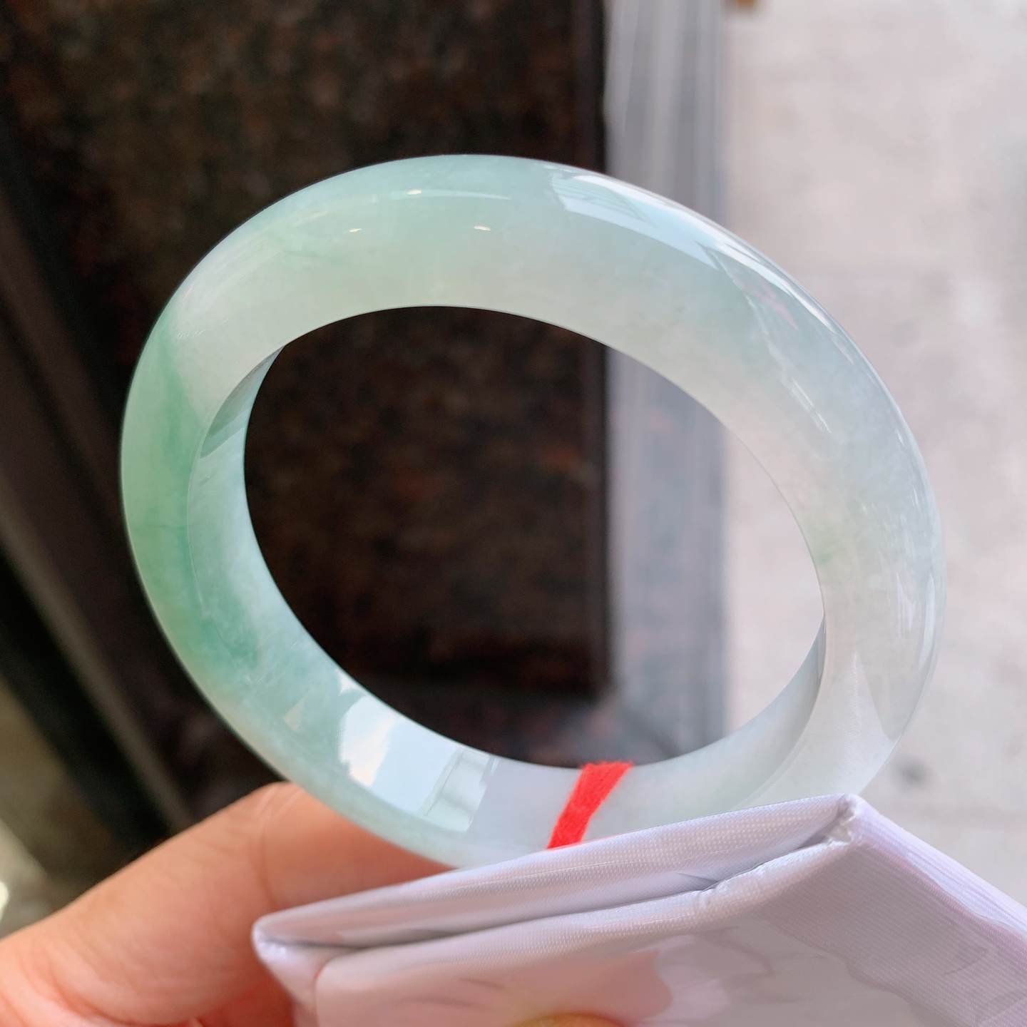 正圈飘绿 无裂 版型好