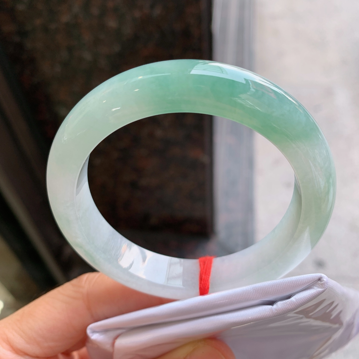 正圈飘绿 无裂 版型好