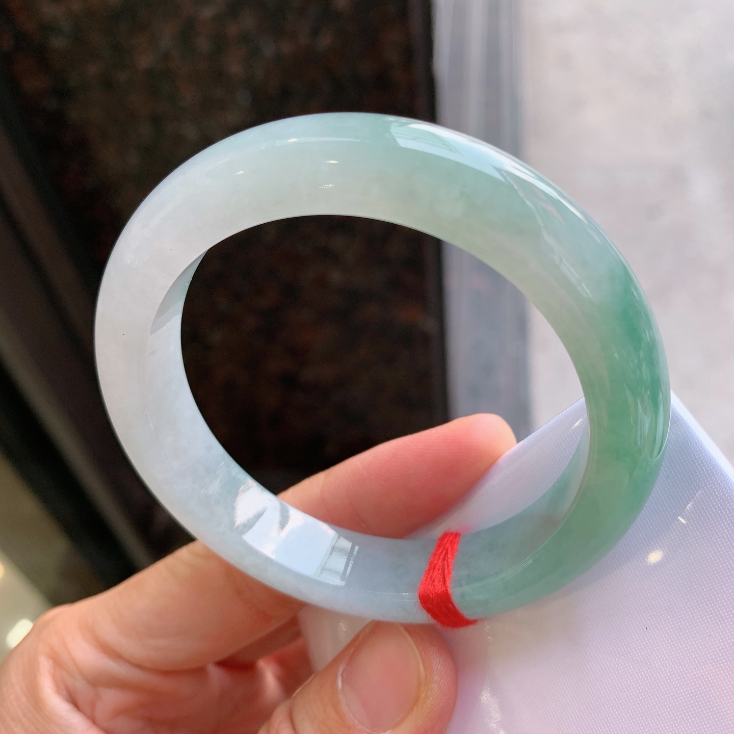 正圈飘绿 无裂 版型好