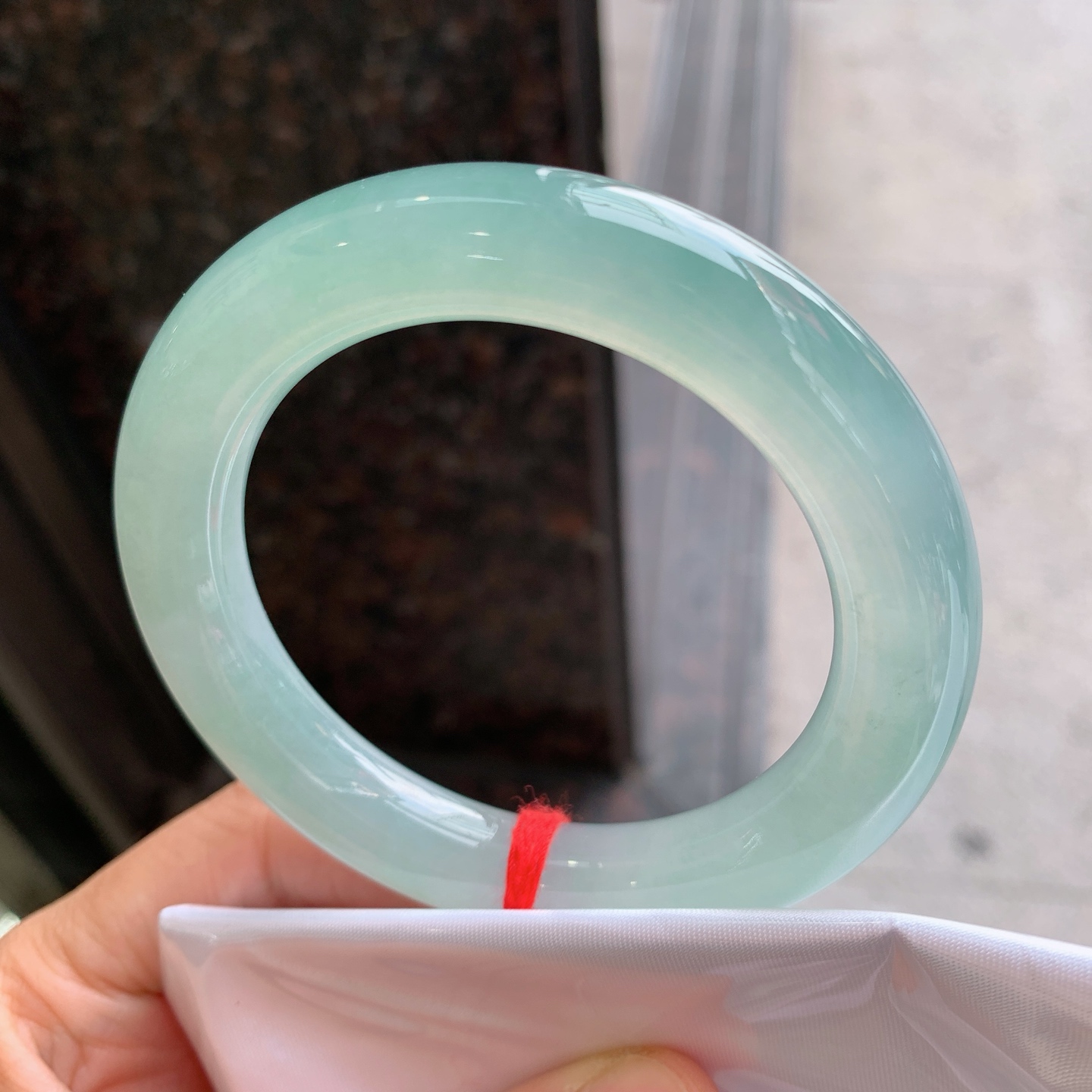 圆条冰晴，无裂，冰润