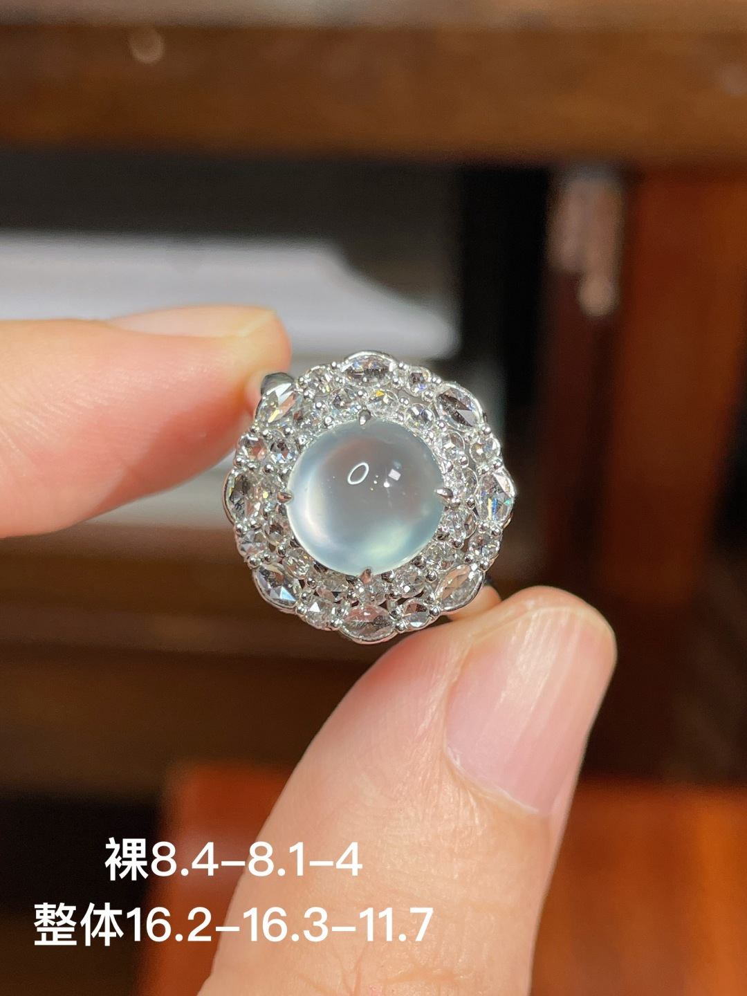 ️蛋面戒指，无裂，18k金镶嵌，不议，8.4-8.1-4
