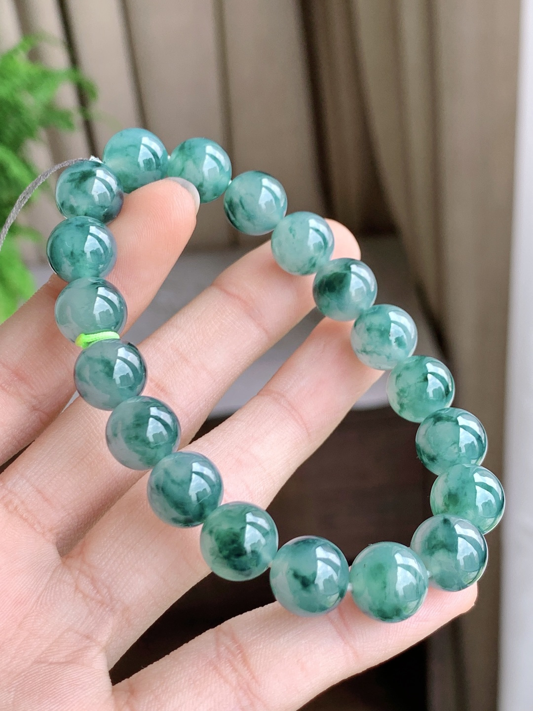 珠子冰飘花手串圆珠子手串,性比高,飘蓝花