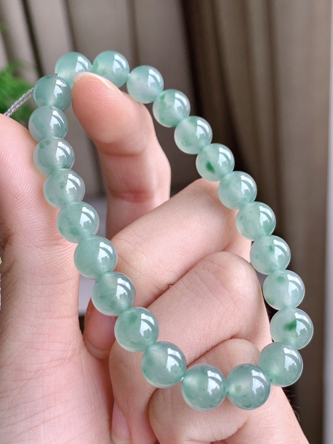 珠子冰晴水手串飘花圆珠子手串,性比高,尺寸7.7mm,重量20克