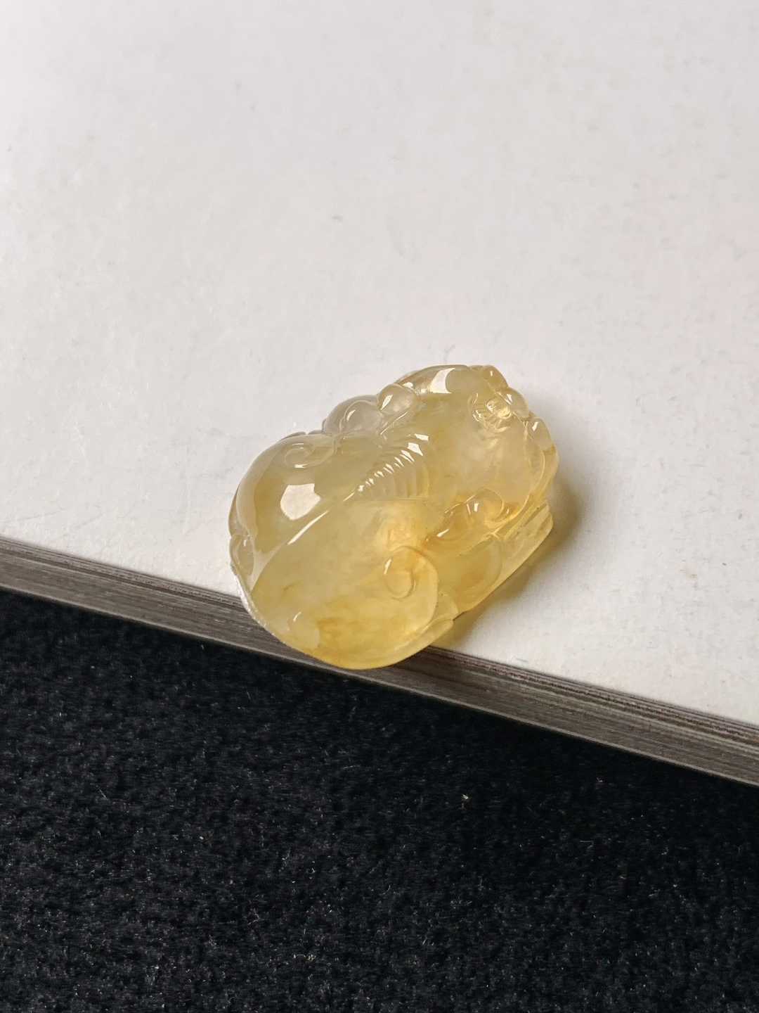 冰黄貔貅，色泽浓艳，0906尺寸16.8*13.1*6.2