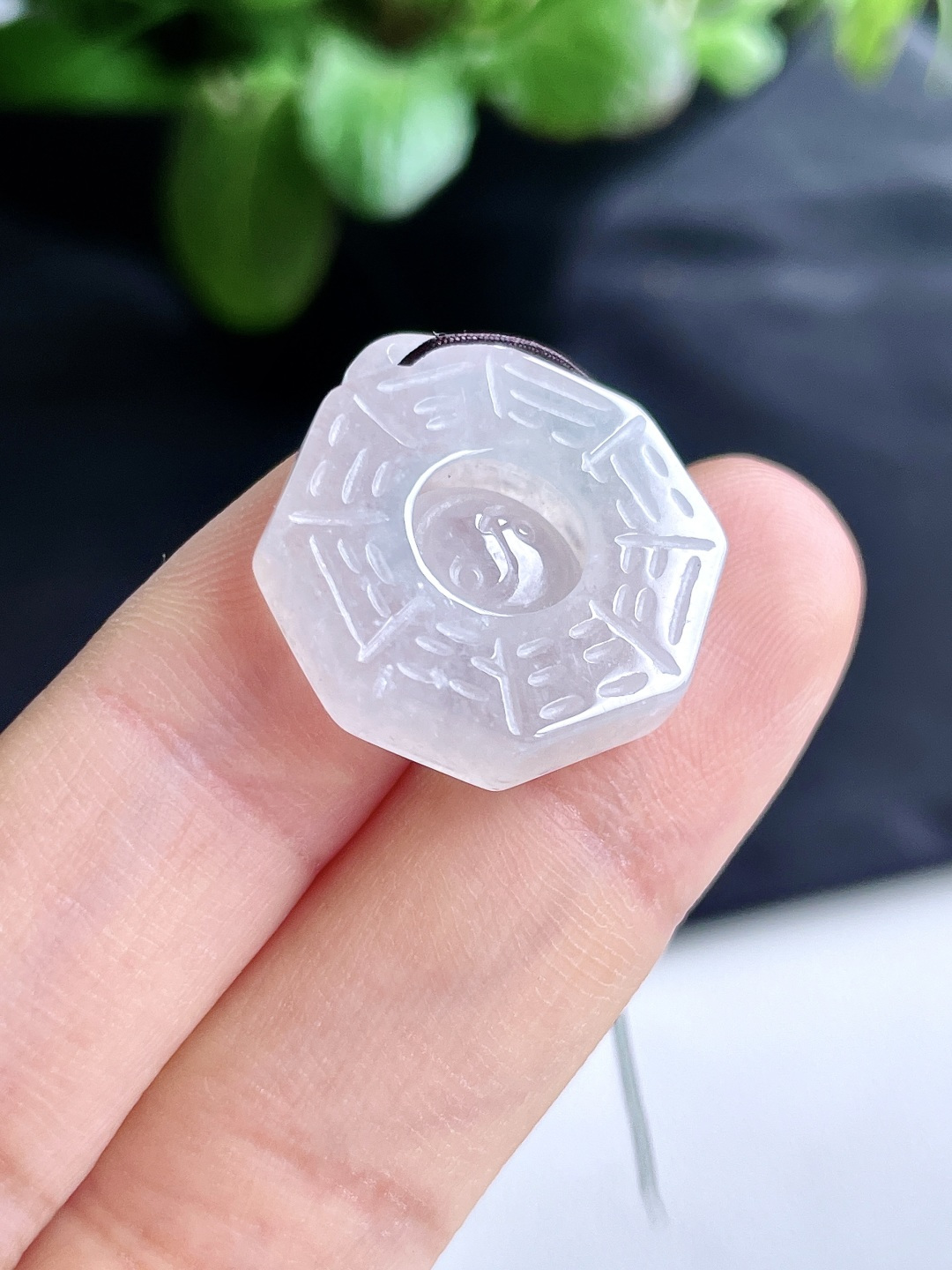 白冰八卦吊坠,性比高