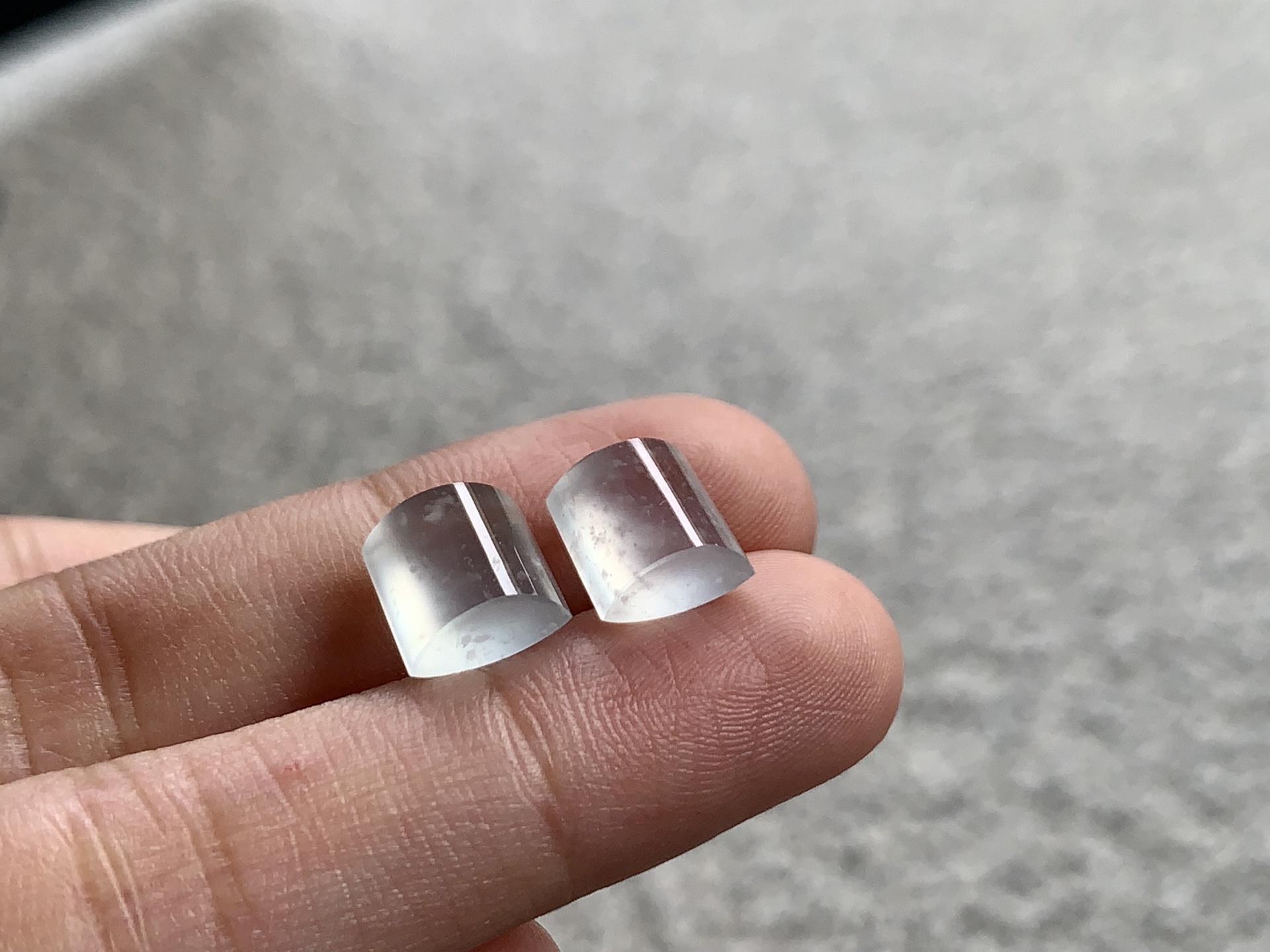 ️ 冰马鞍一对 尺寸：7.7×7.8×4.5/7.6×7.8×4.7