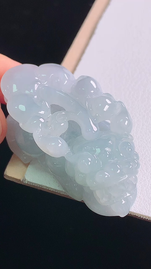 冰种貔貅，无裂，尺寸:42.2-22.5-21.6mm