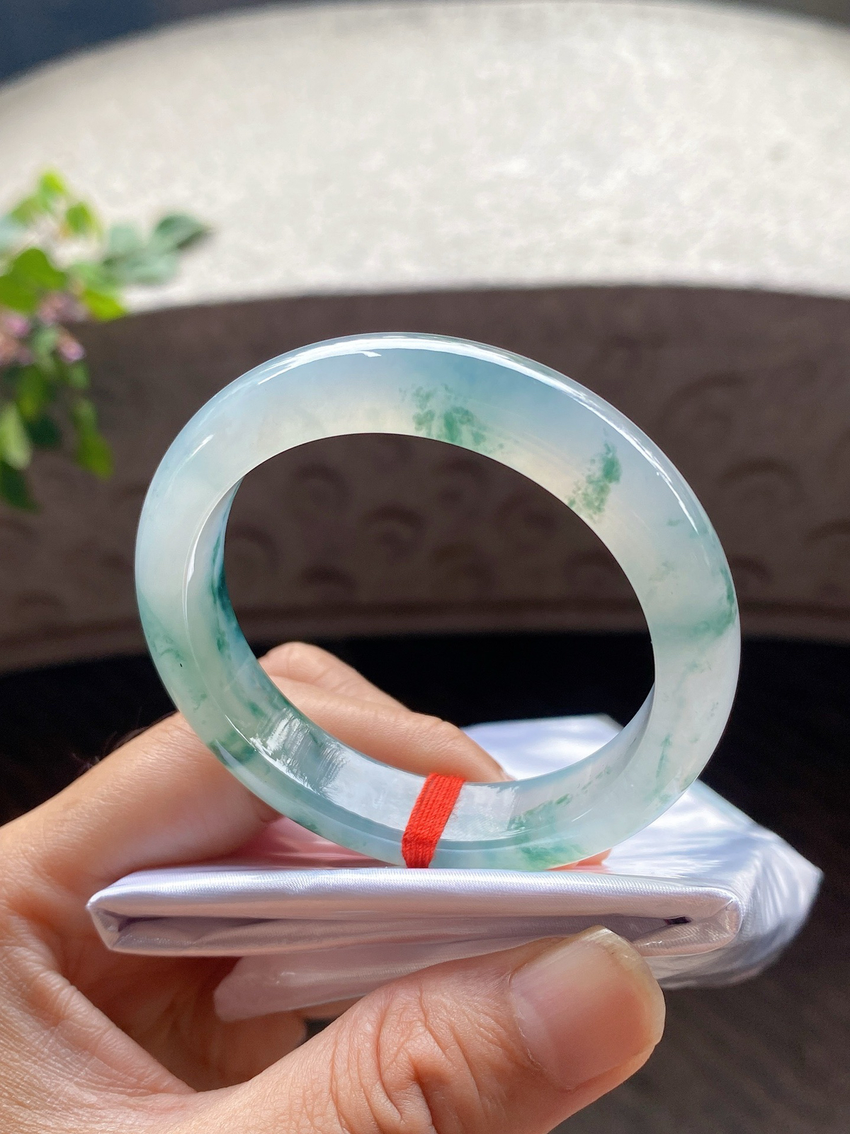 圈口51.5-11.8-8.1    【冰种飘花正圈手镯】圈口51  52可戴  质地细腻   种水好
