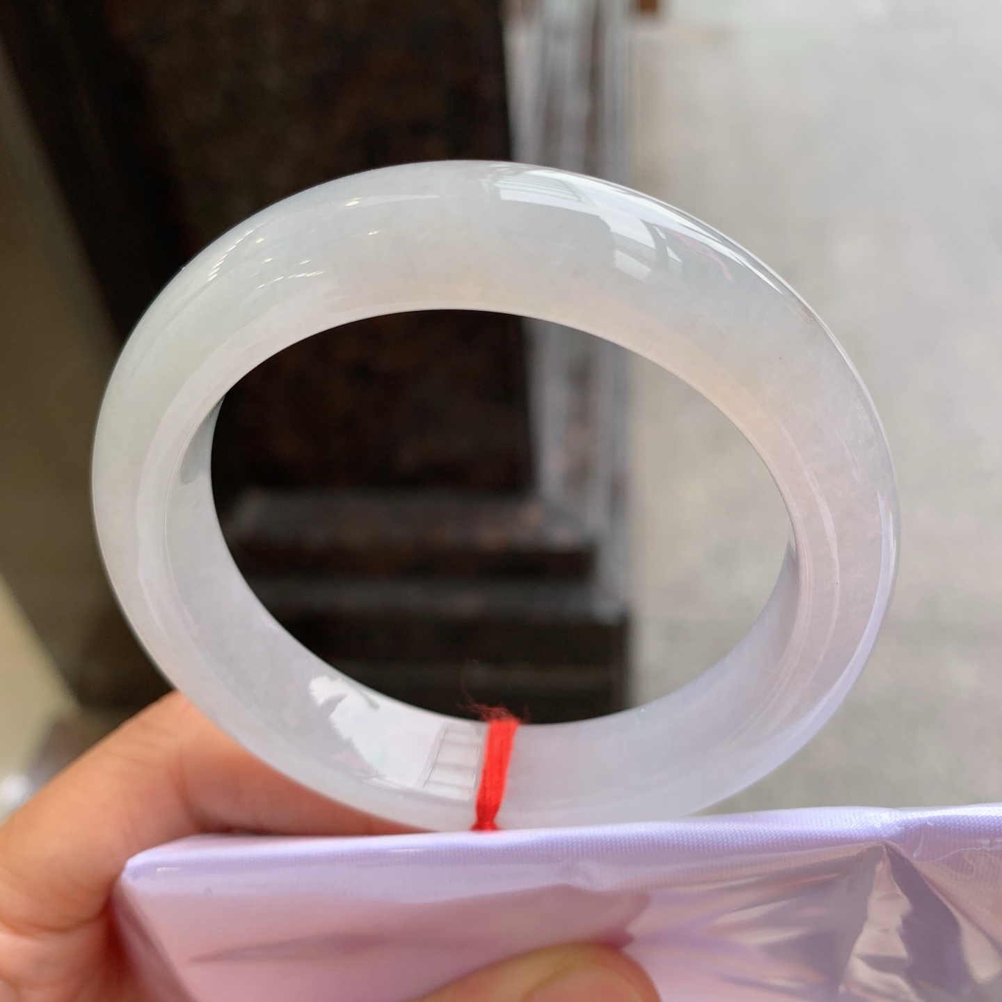 正圈冰飘黄翡,无裂,冰润