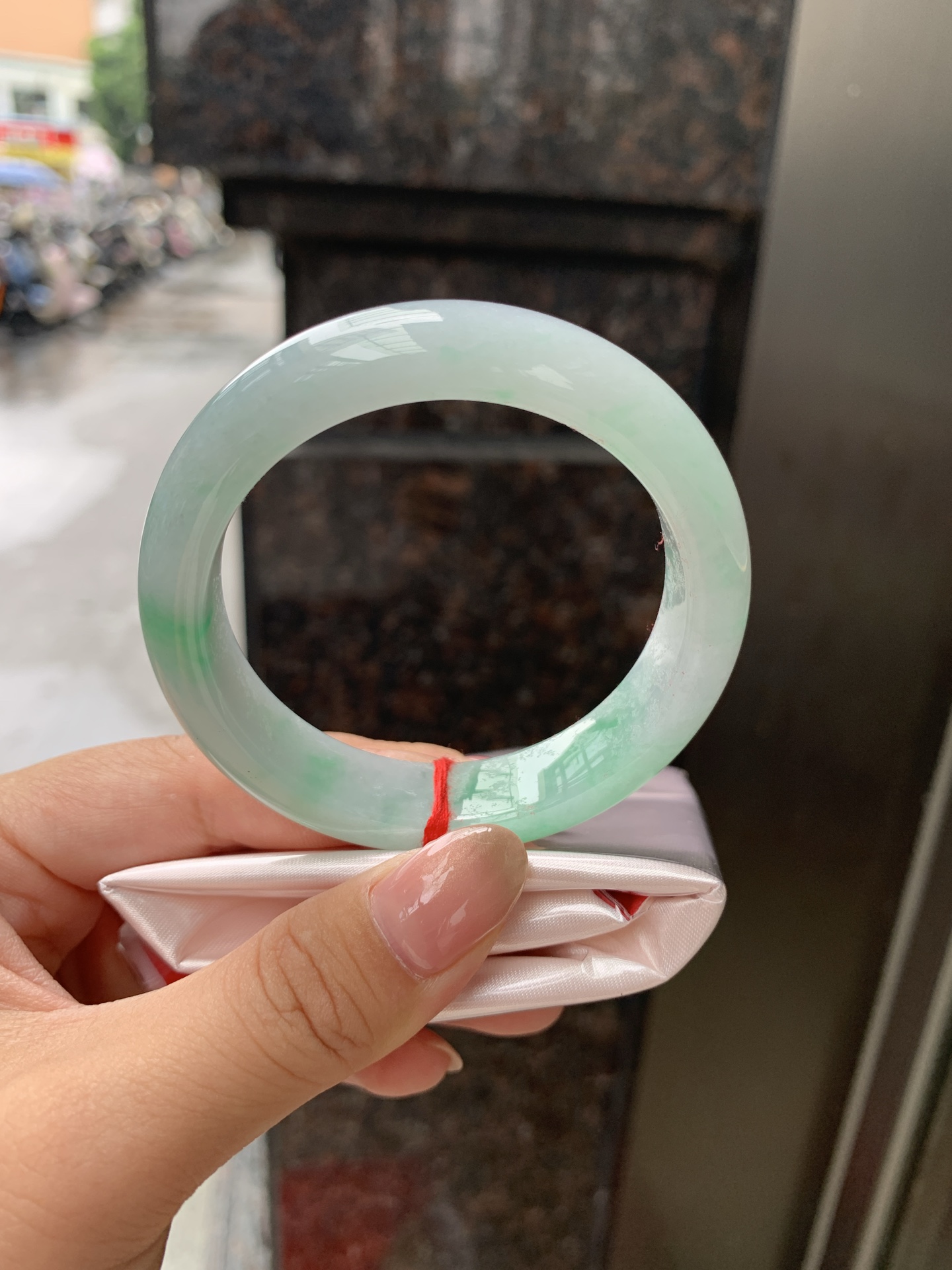 飘绿正圈,0906-N1516-2,打灯纹，有沙眼扣手