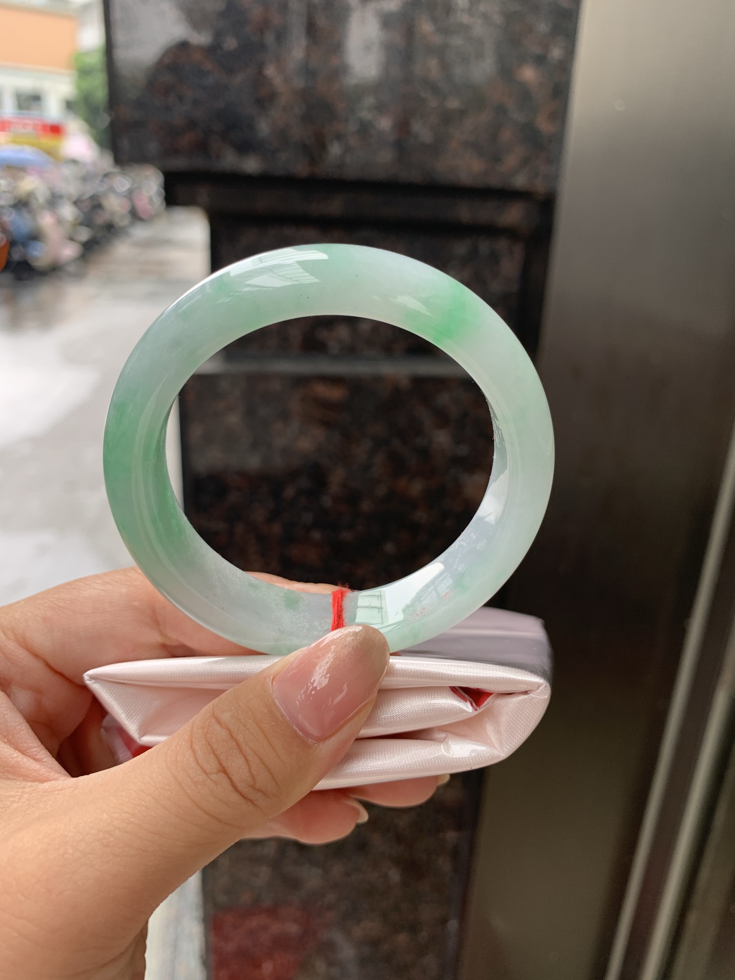 飘绿正圈,0906-N1516-2,打灯纹，有沙眼扣手