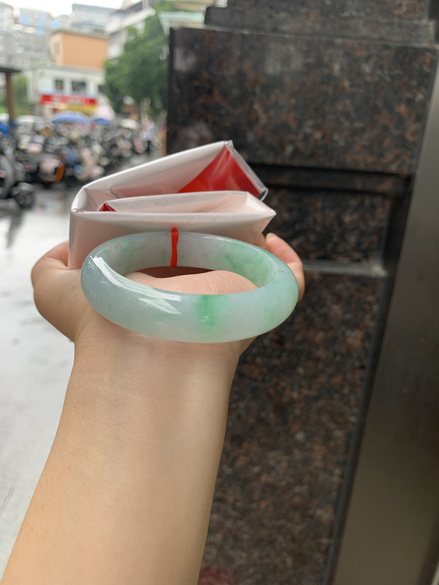 飘绿正圈,0906-N1516-2,打灯纹，有沙眼扣手