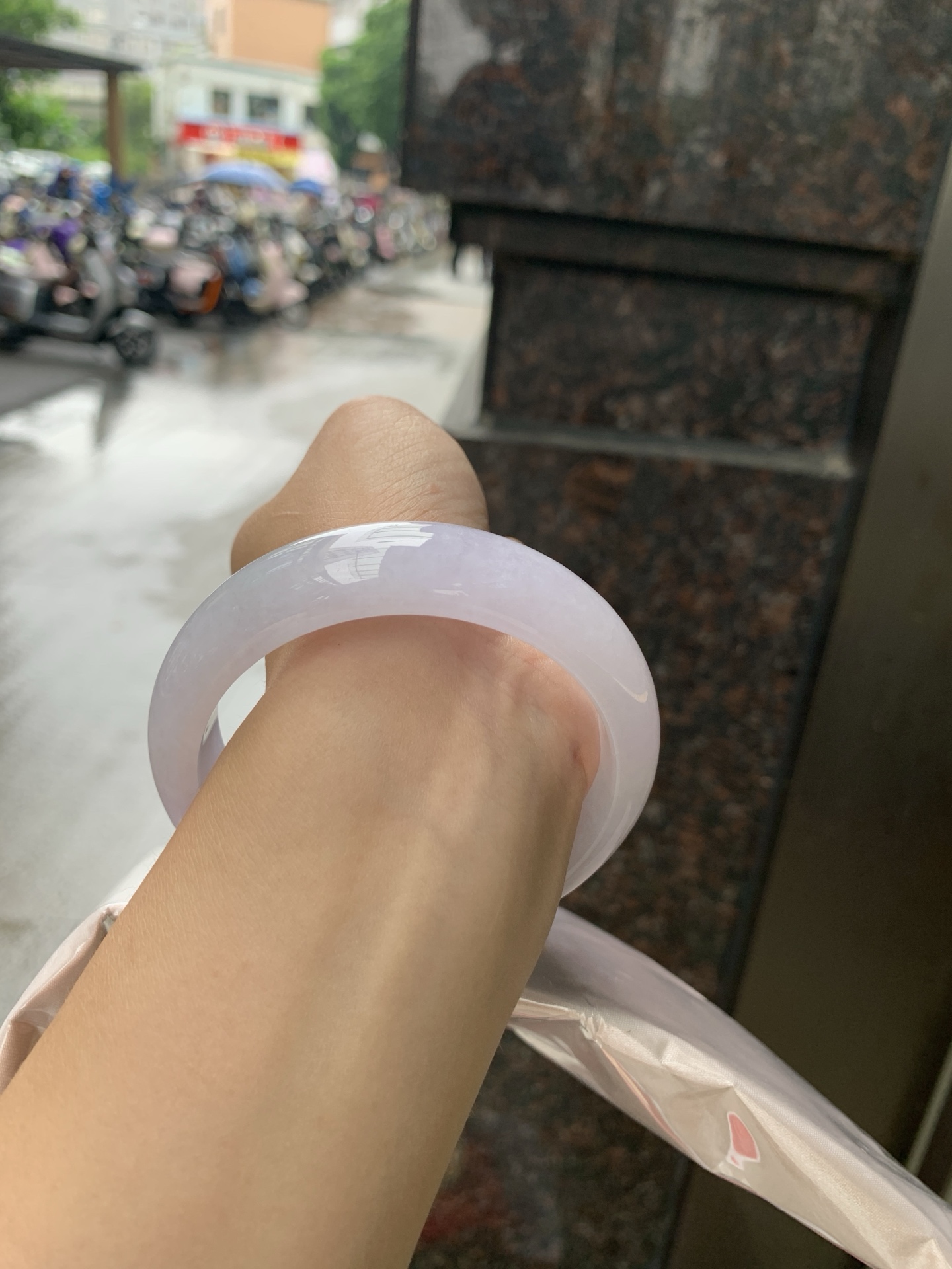 宽版正圈,0906-N1516-3,打灯内圈裂，沙眼扣手