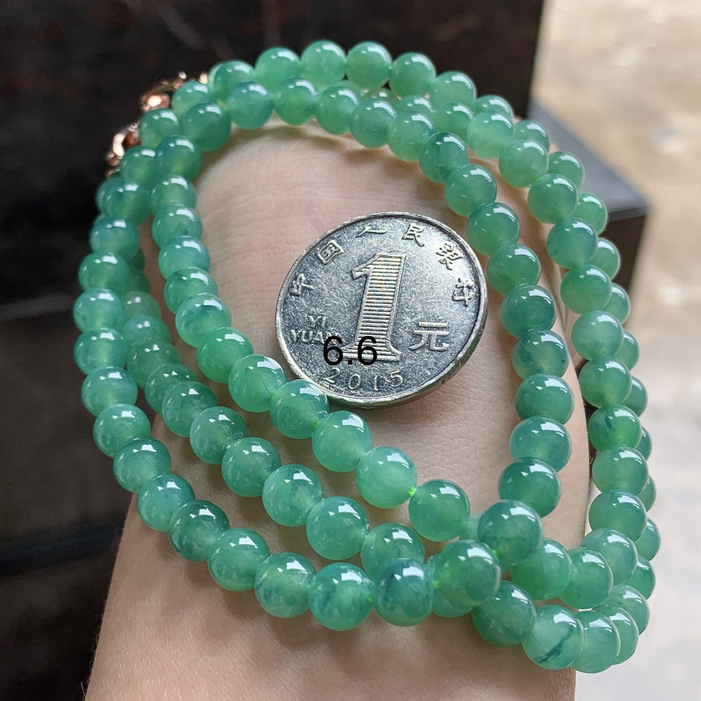 绿色珠链^_^鲜艳