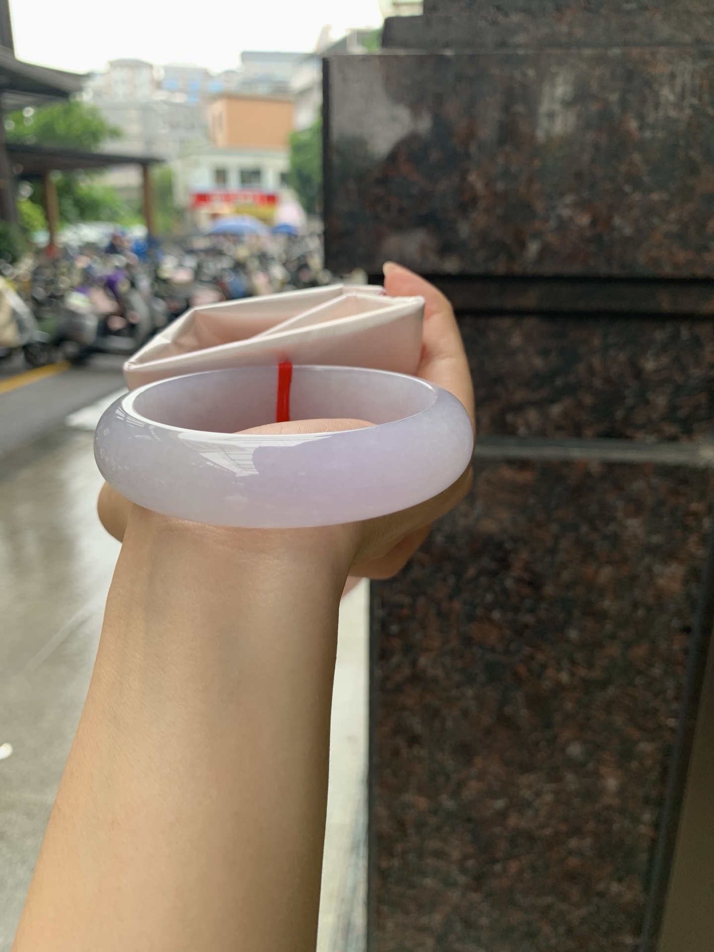 宽版正圈,0906-N1516-3,打灯内圈裂，沙眼扣手