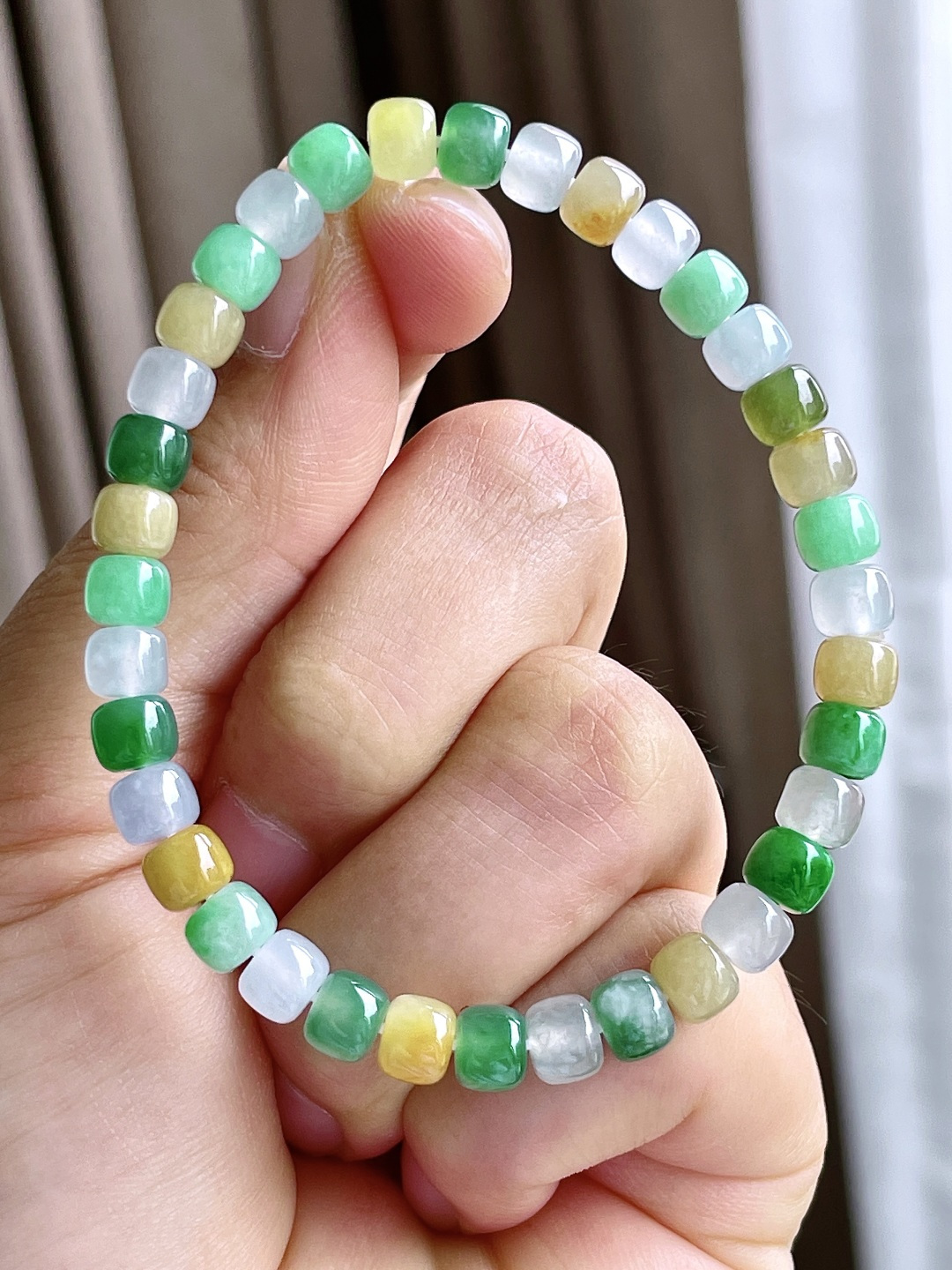 冰多宝手串桶珠珠子手串,性比高,尺寸6-4.2mm,重量13.8克
