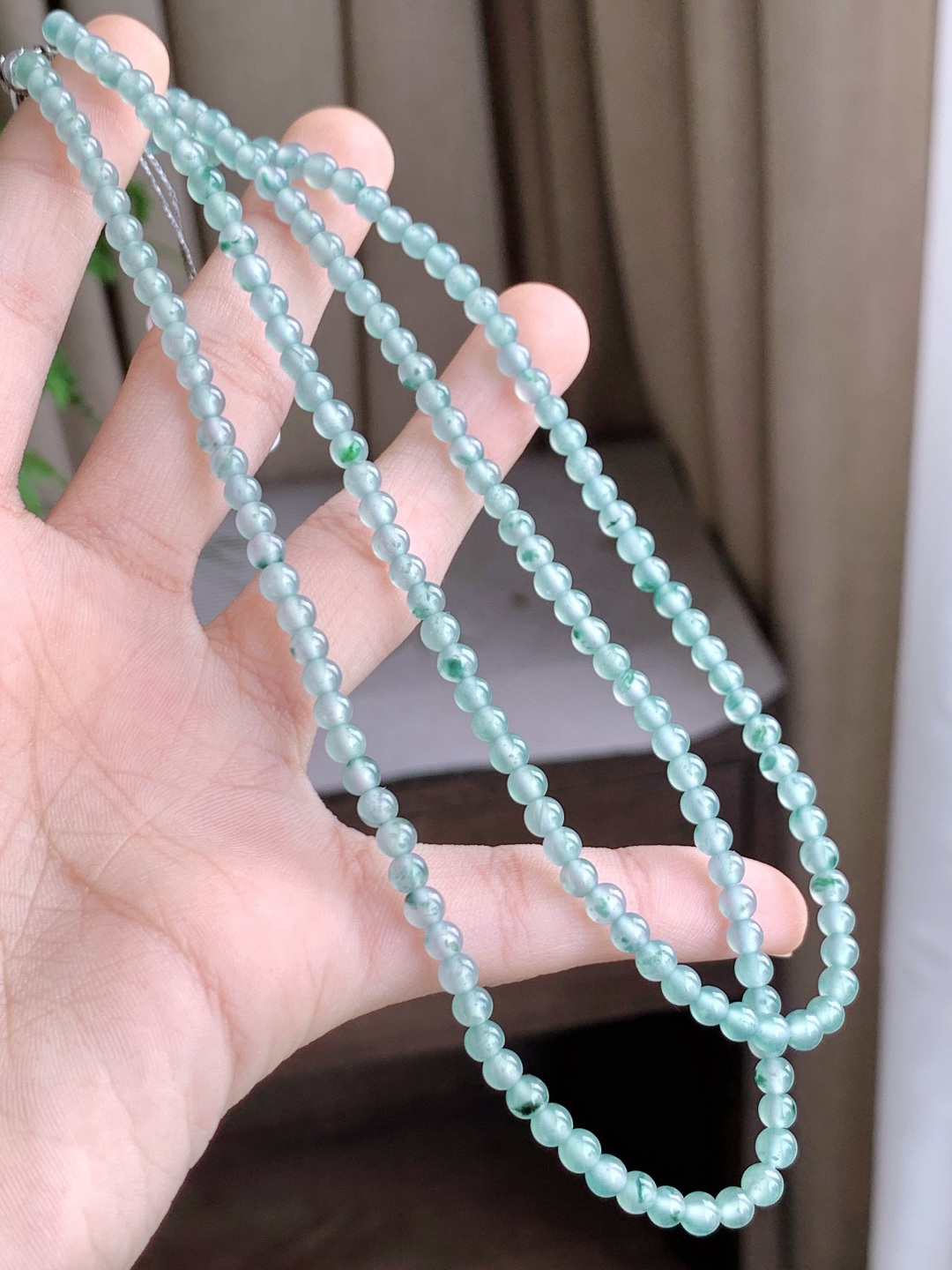 珠子冰飘花珠链天空蓝圆珠子珠链,说明性比高老蓝水,尺寸4mm，33cm,重量20克