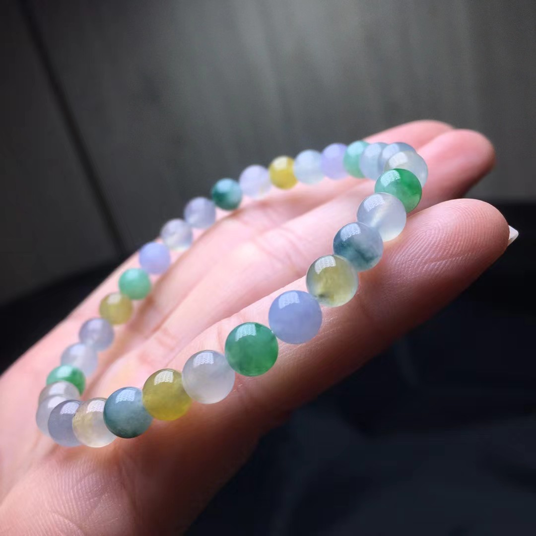 三彩手链，卡6mm，30颗，种好，玉质细腻，色彩斑斓，颗颗精选，耐看