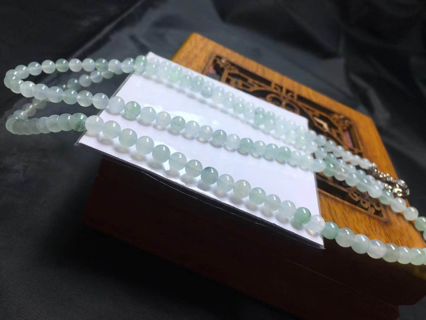 ️ 种珠链，卡5.8～4.9mm，137颗，种好，玉质细腻，均匀，实物颜色更美