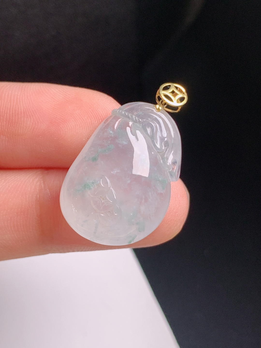 冰种飘花钱袋吊坠，雪花棉意境，财源滚滚，招财纳福