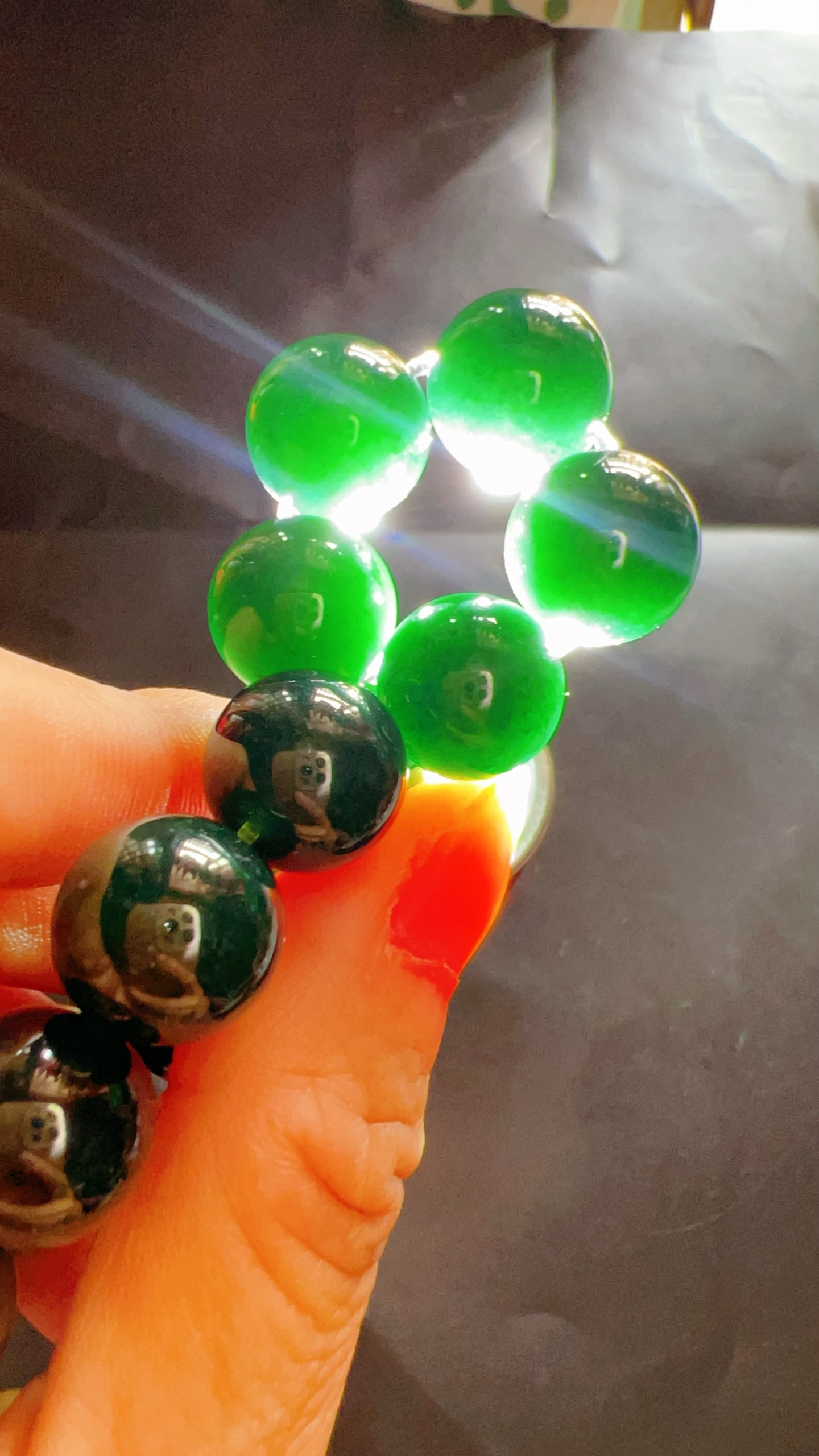 ️ 9.6 墨翠手手链12mm 乌黑油亮 质地细腻水头极好 粒粒通透