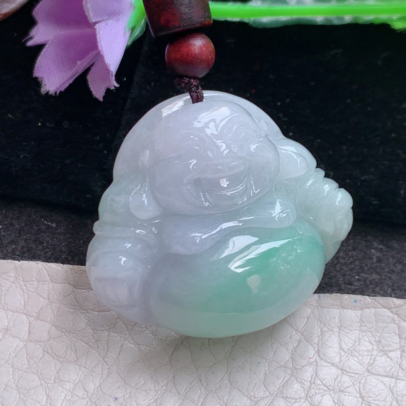 zen实拍31*36*12.8缅甸翡翠高品质饱满春带佛公 弥勒佛玉吊坠