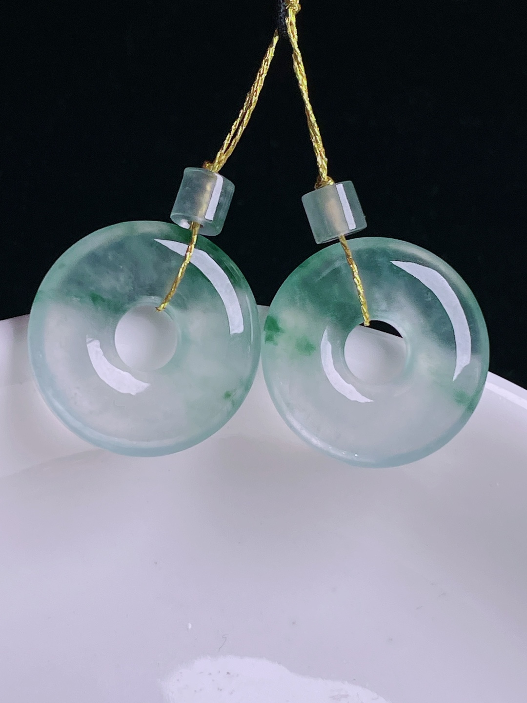 高冰耳坠，老种起光，细底通透，尺寸：17.8/3.3mm0906