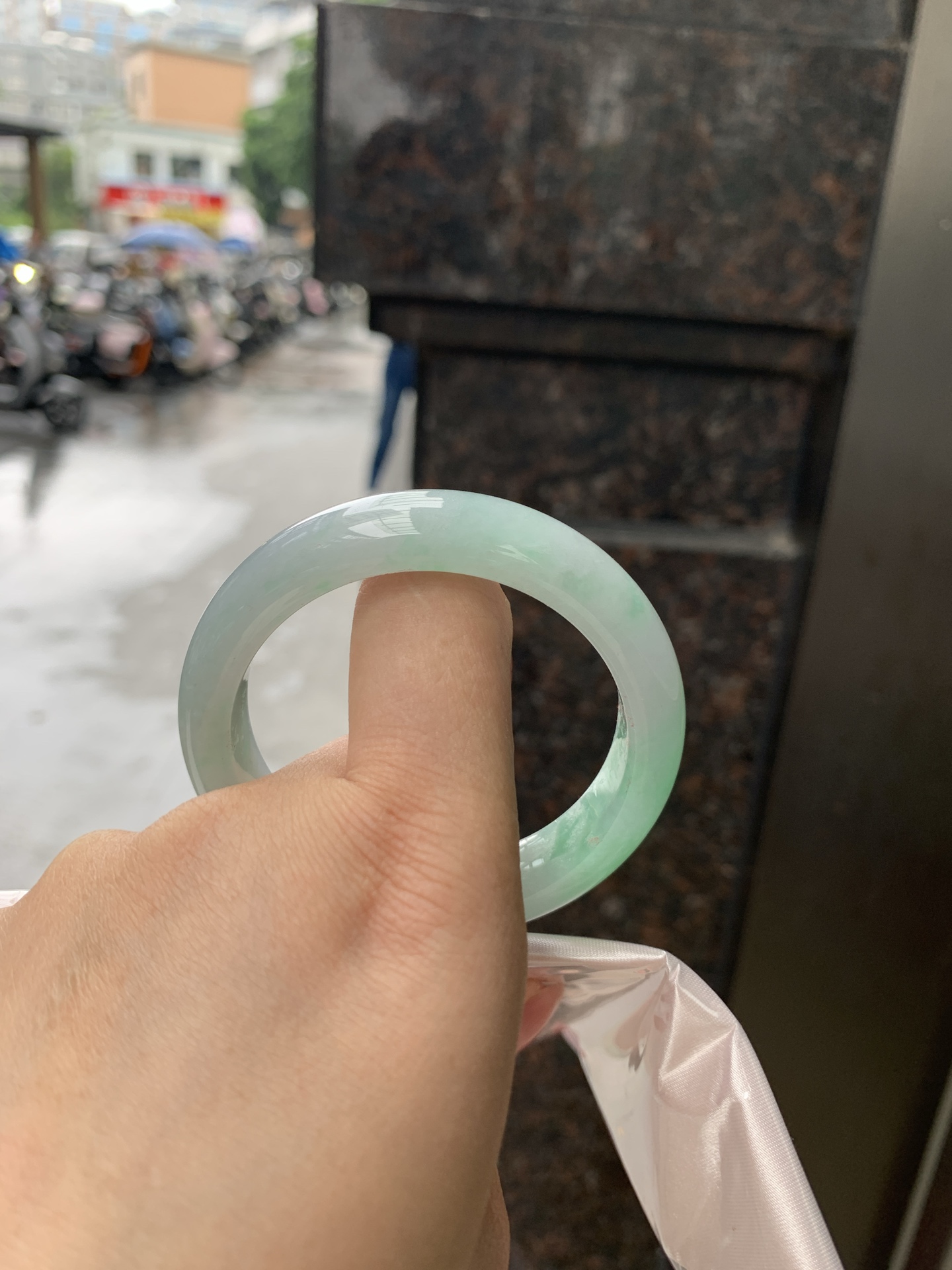 飘绿正圈,0906-N1516-2,打灯纹，有沙眼扣手