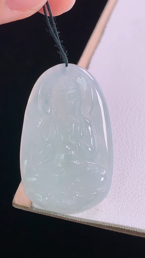 ️冰种大日如来，无裂，尺寸:39.5-24.8-6.0mm 4