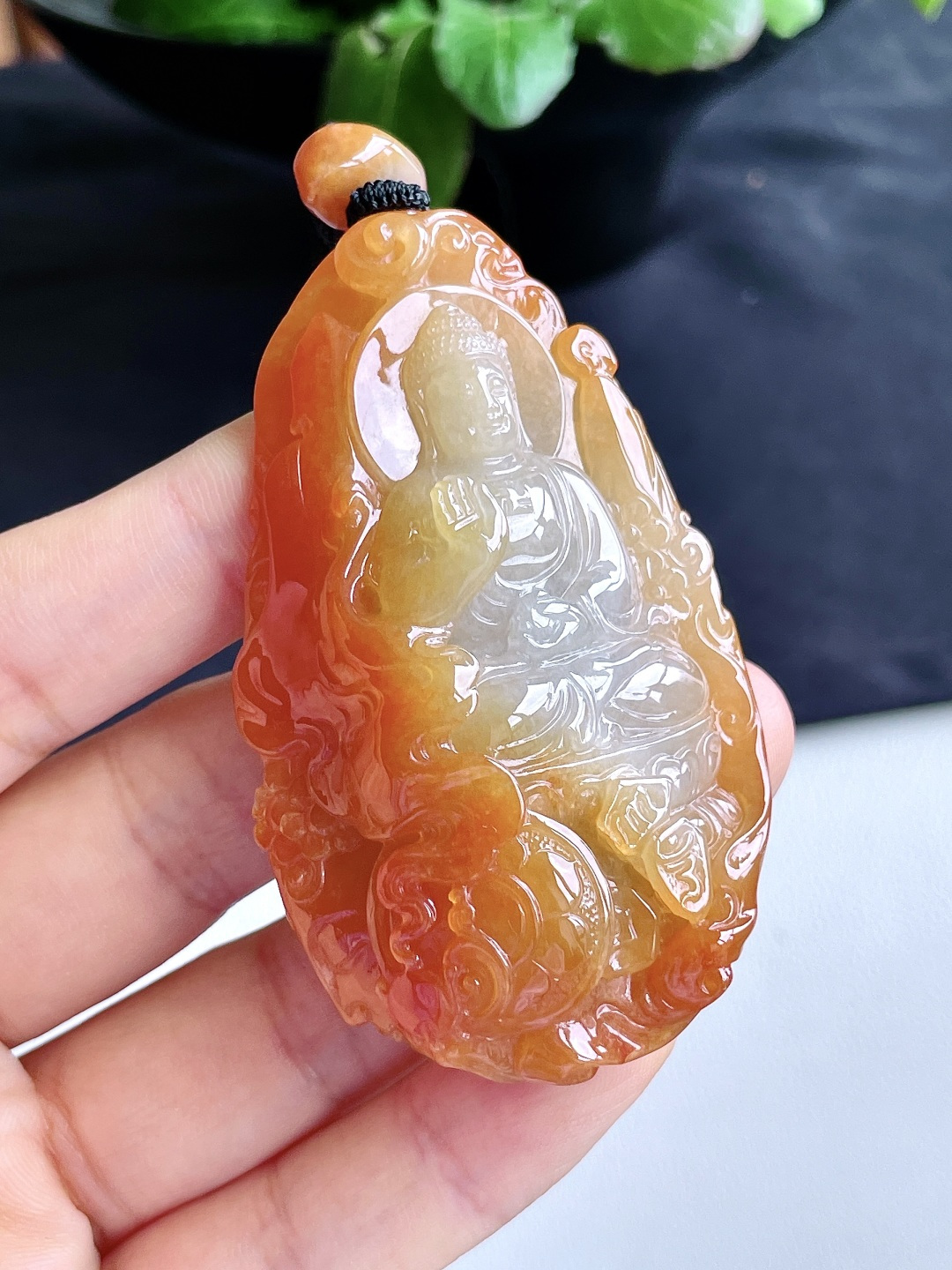 【裸石】冰飘红翡阿弥陀佛牌子吊坠,【说明】缅料 无裂 性比高 超厚,【尺寸】69.6-41.8-16.5,【重量】66.8克