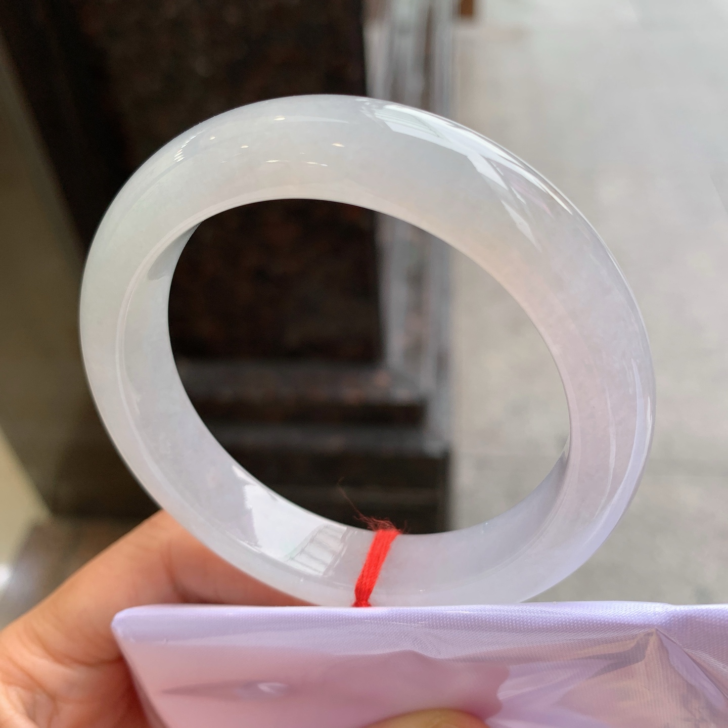 正圈冰飘黄翡,无裂,冰润