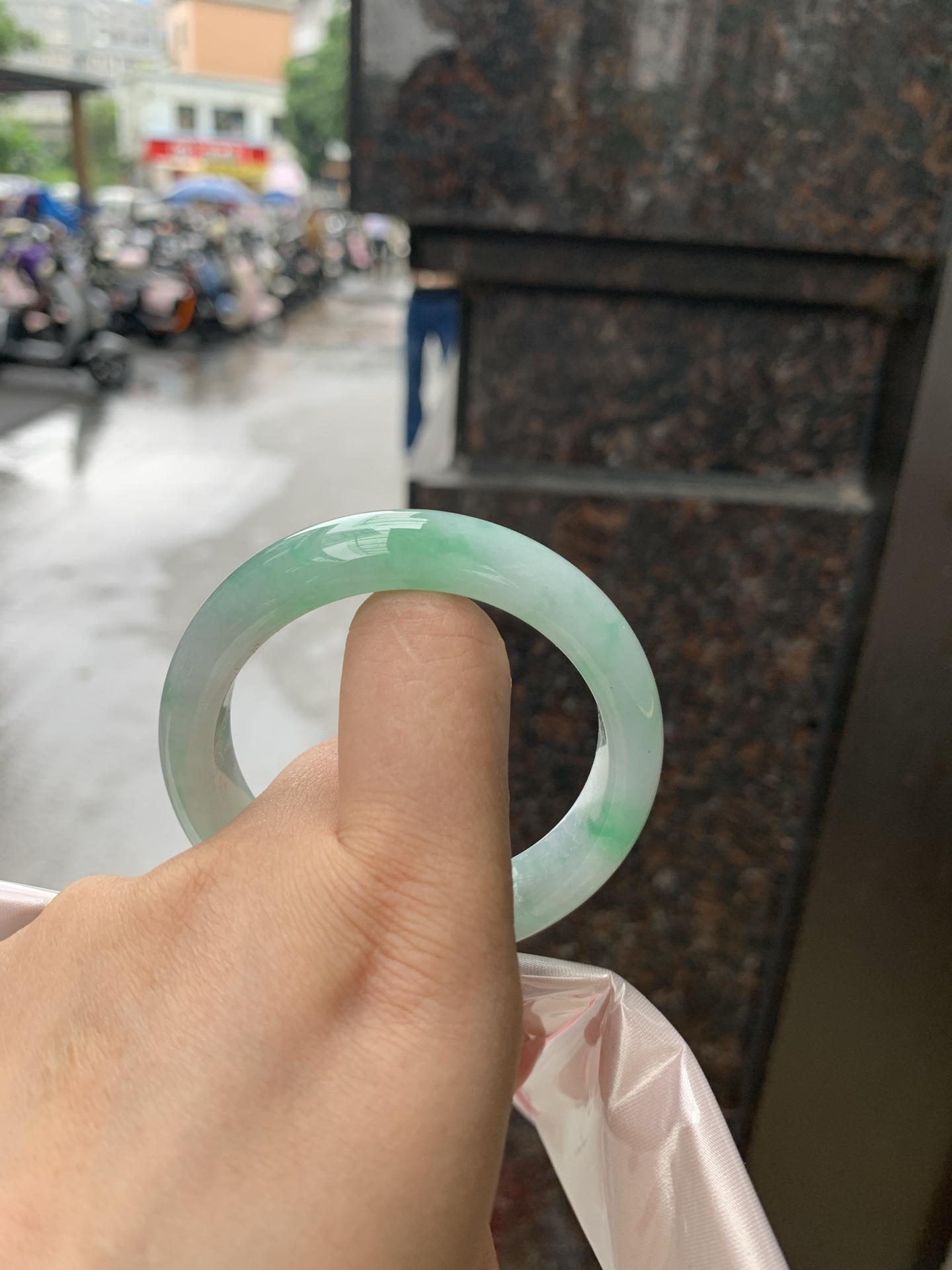 飘绿正圈,0906-N1516-2,打灯纹，有沙眼扣手