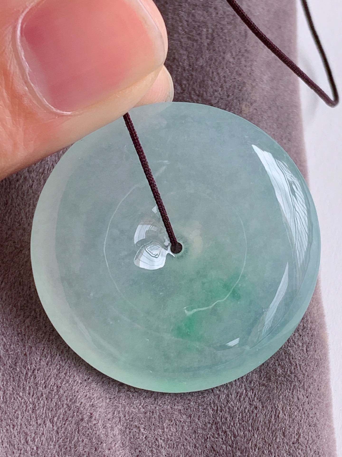 冰飘绿平安扣，无裂，冰纯有性比，自然光实拍，尺寸：32/6.2