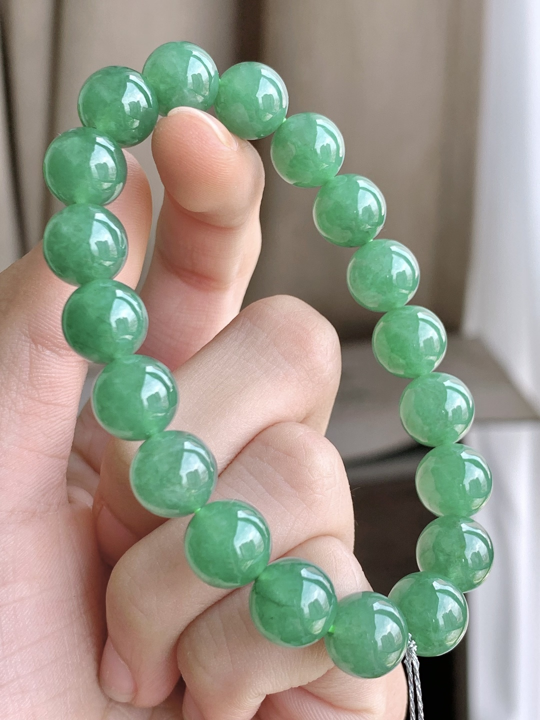 冰晴阳绿手串圆珠子手串,性比高,10mm,33克