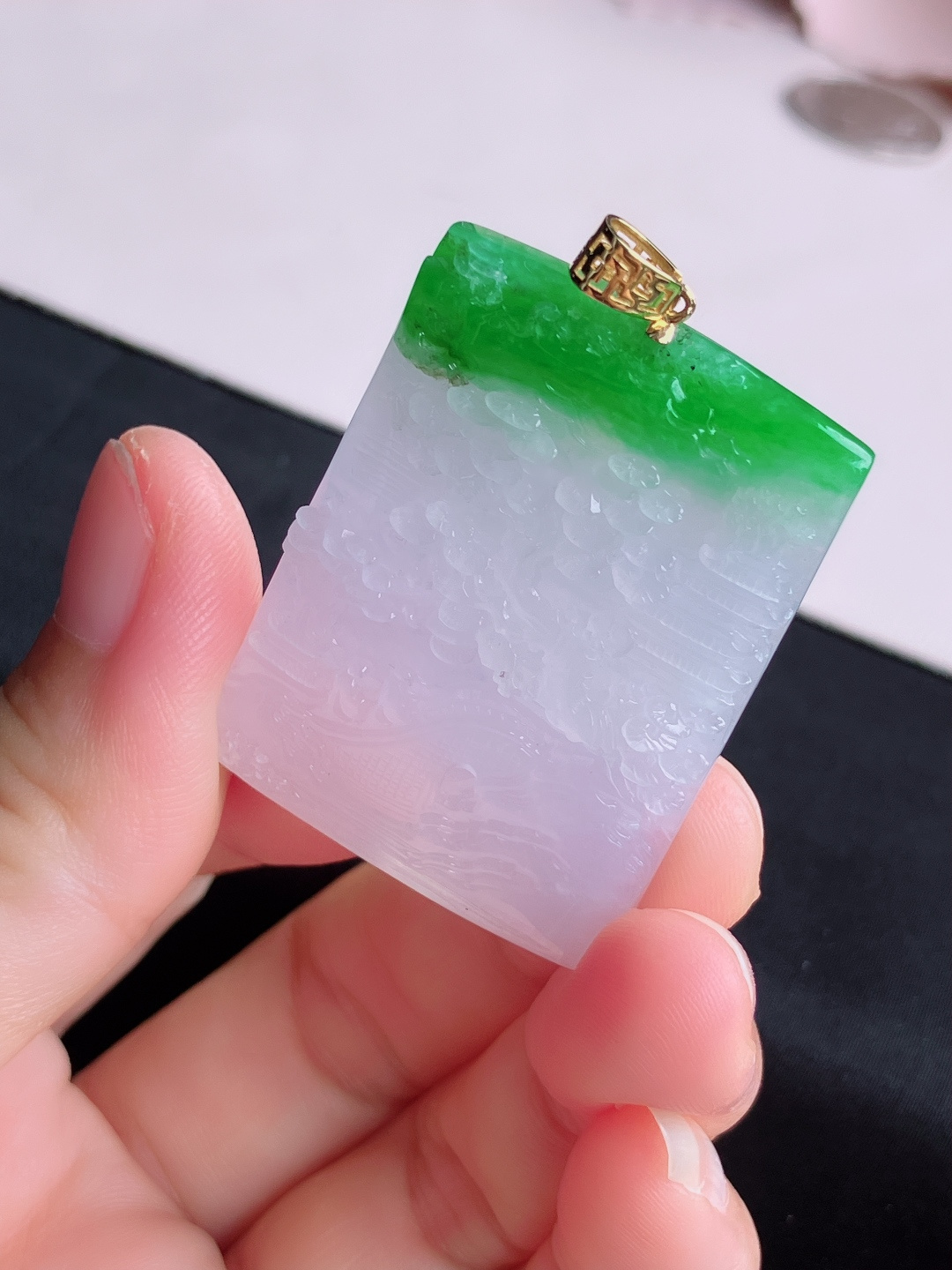 双彩山水牌，晶莹剔透，意境美，尺寸42/30.8/5.6/自然光实拍