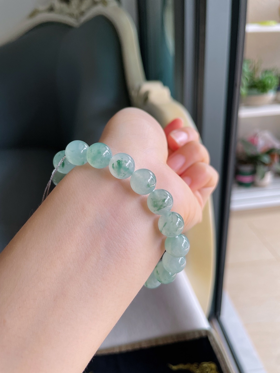 ️，缅甸天然翡翠A货，冰飘花手串，尺寸：10mm。【编4073】