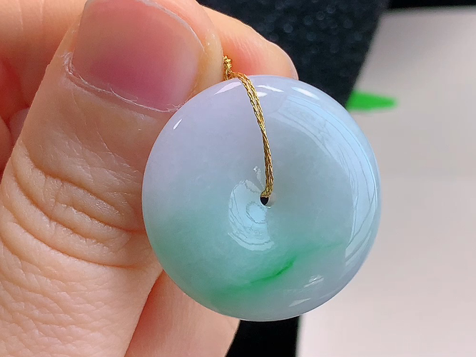 ️ 飘绿平安扣，无裂，尺寸24.8-6.8mm，包A附证书22318