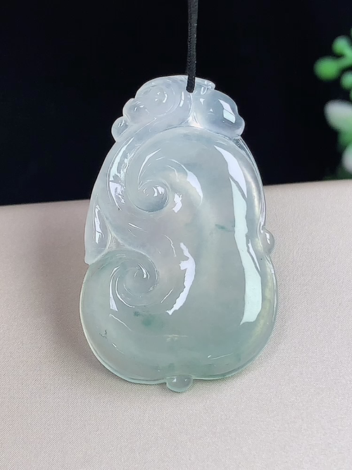 如意，无裂，尺寸33.2*20.2*3.8mm，j07apt