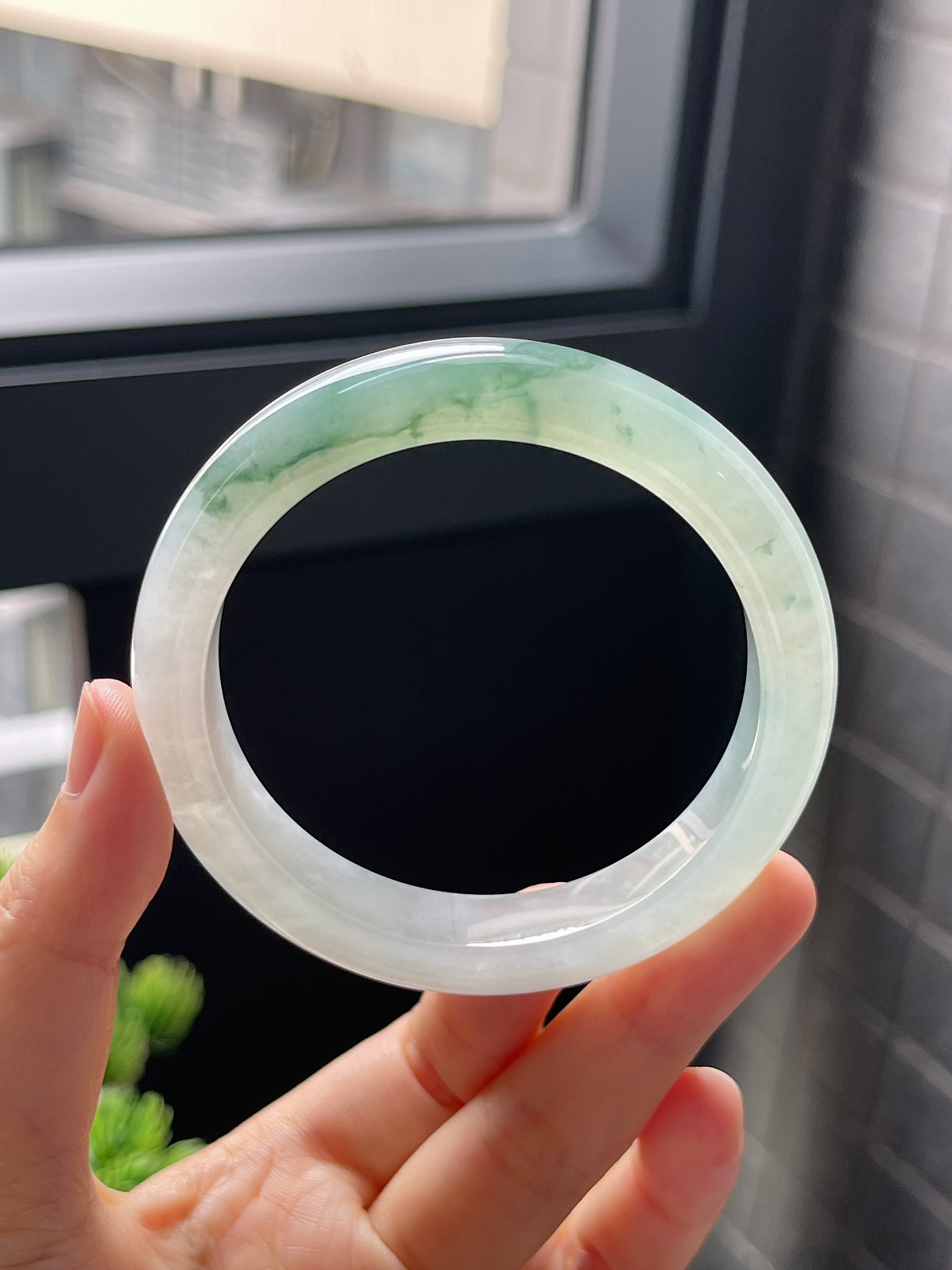 圈口55，冰糯种飘花灵动翡翠正圈手镯9.8